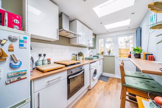 Thumbnail Terraced house for sale in Kings Road, Dorchester