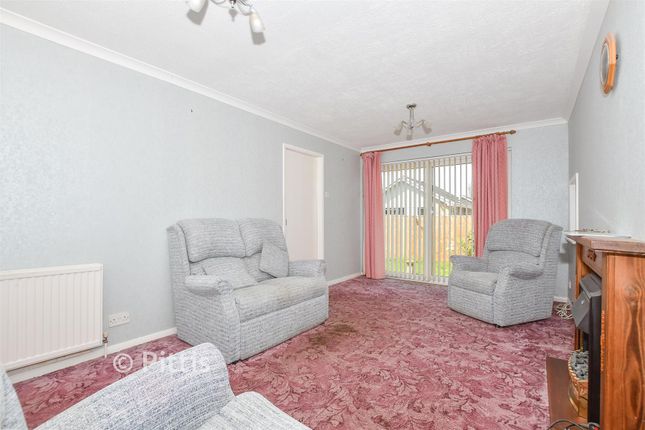 3-bed bungalow on 25, Perowne Way, Sandown, £250,000