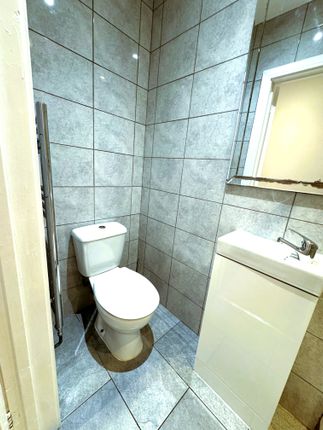 6, Elmstead Road, Ilford photo 4