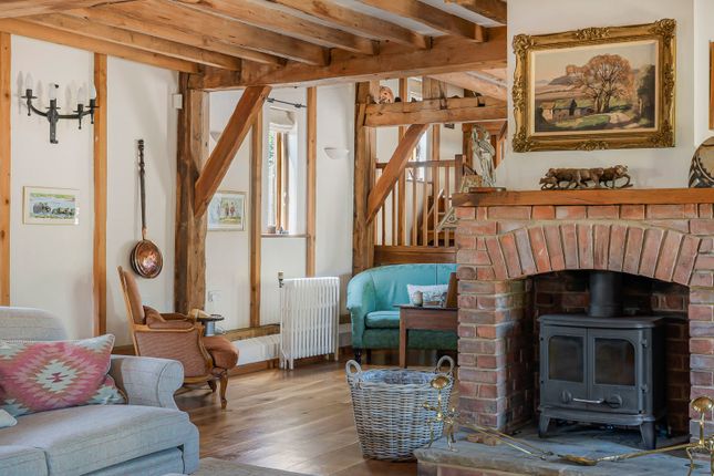 North Barn,, Bowers Grove Lane, Alresford photo 4