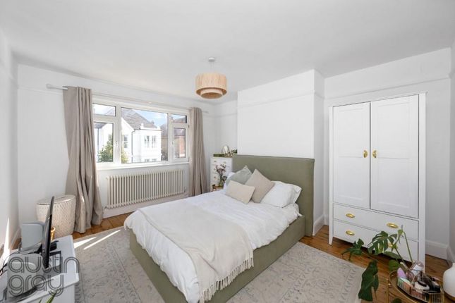 Montefiore Road, 24-014.Jpg