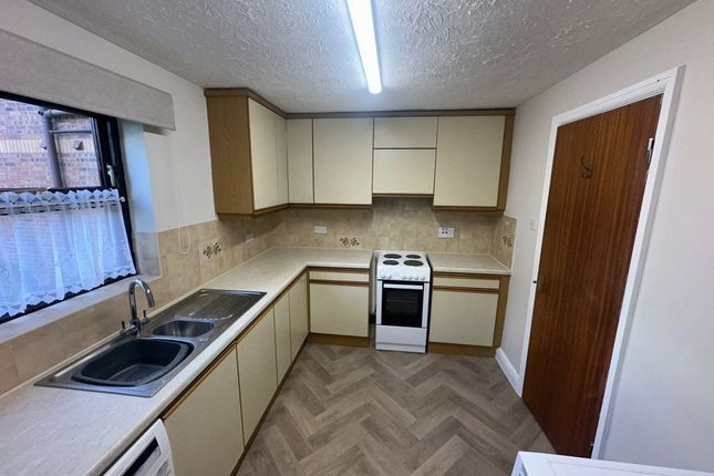 10, Kilnwick Court, Northallerton photo 4