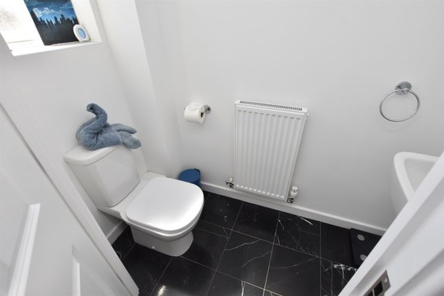 44, Saltern Drive, Spalding photo 5