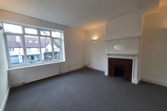 Flat to rent in Banstead Road, Carshalton