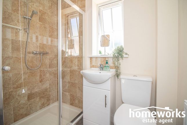2, Greenacre Close, Dereham photo 4