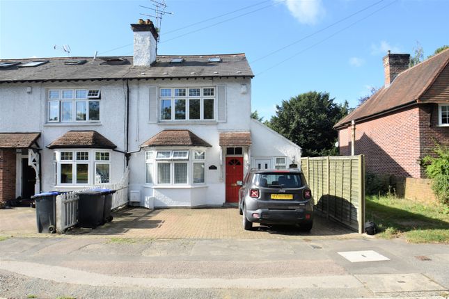 Flat for sale in Oxford Road, Gerrards Cross, Buckinghamshire