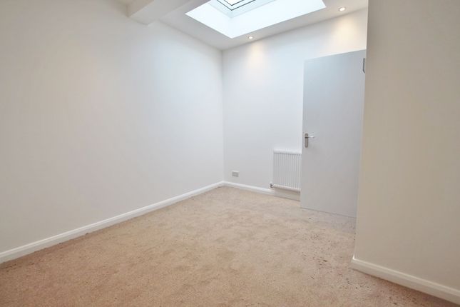 9A, High Street, Bramley, Guildford, High Street, Bramley, Guildford, Guildford photo 5