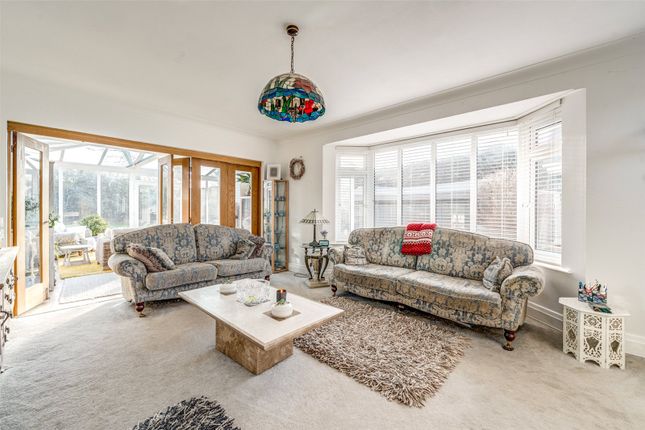 6, Ferringham Lane, Worthing photo 2