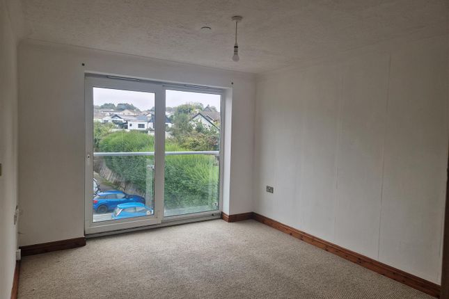 15, Dowr Close, Launceston photo 3