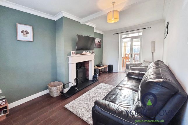 15, Greenside, Barnsley photo 2
