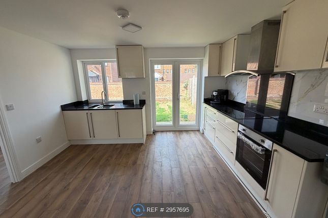 Rudyard Close, Luton photo 2