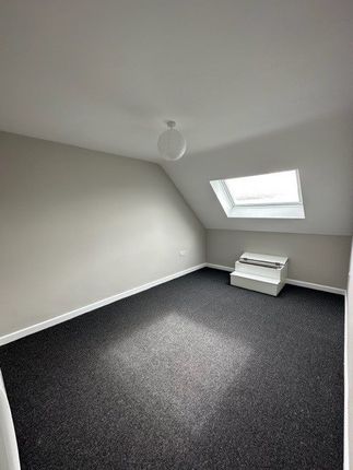 Flat 1 Clearbrook House, Bristol Road Sherborne Dorset photo 4