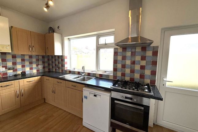 2, Crosby Road, Lytham St. Annes photo 3