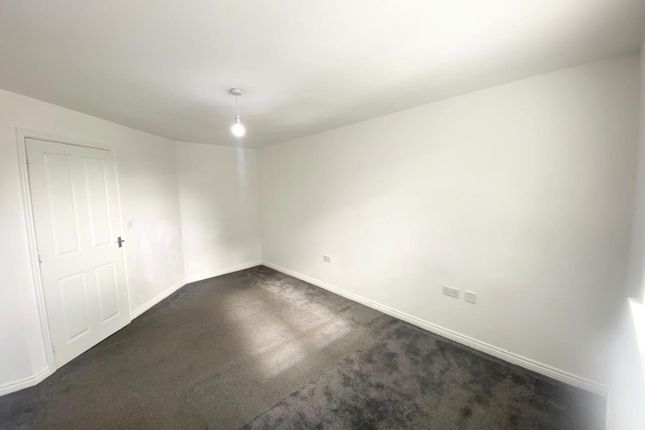 7, Bramall House, Thornbury photo 5