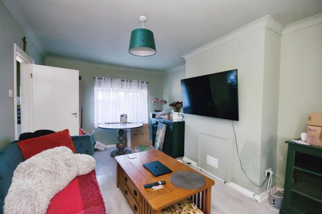 100, Southall Avenue, East Sussex photo 4