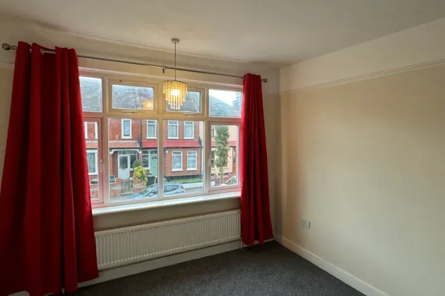 Silverleigh Road, Thornton Heath photo 5