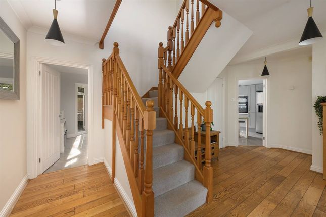 2, Wotton Court, Birchington photo 3