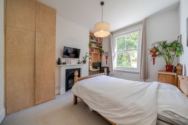First Floor Flat, 61, Brailsford Road, London photo 3