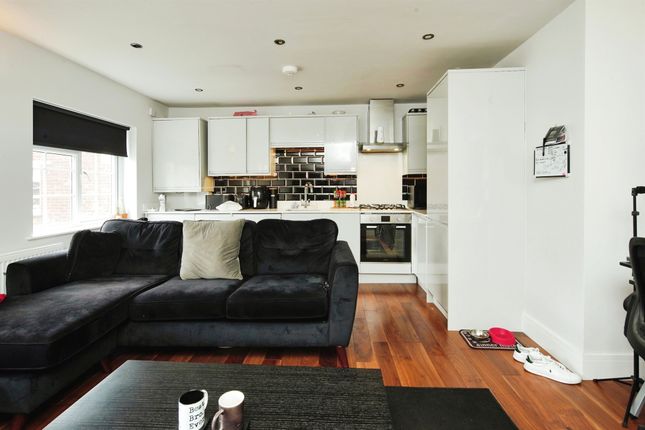 Flat 5, 1B, Shelley Road, Hove photo 3