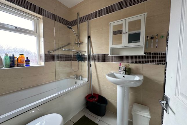 Semi-detached house to rent in Vale Street, Manchester