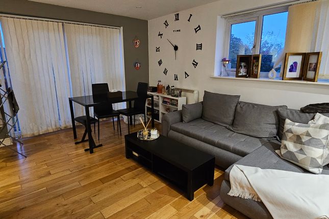 Flat to rent in Royle Green Road, Manchester