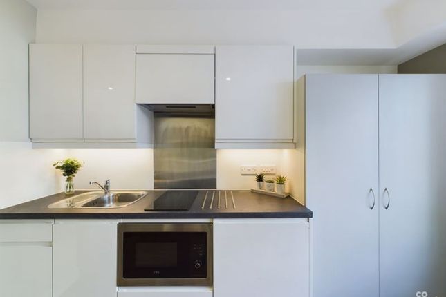Holden Court - Premium Studio, 35 Hollingdean Road, Brighton photo 3