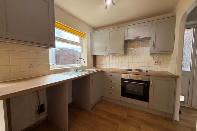 66, Burntwood photo 3