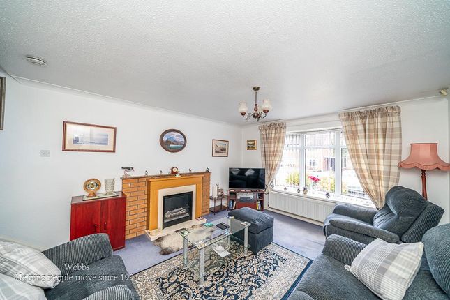 52, Stagborough Way, Cannock photo 2