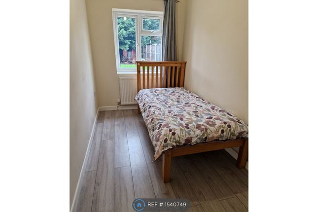 Thumbnail Room to rent in Edward Road, Spalding