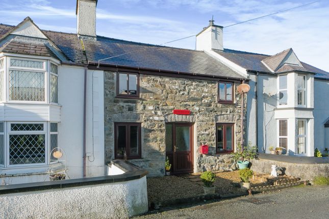 Thumbnail Cottage for sale in Carreglefn, Amlwch