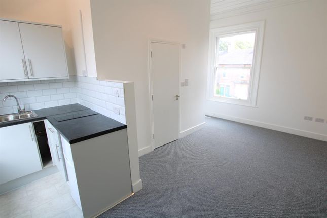 Studio M, 1, Saint Paul's Square, Burton On Trent photo 3