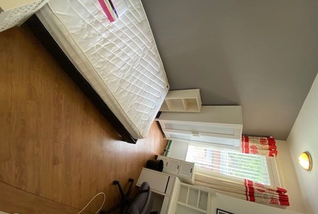 Room 4, 17 Broomfield Road, Coventry photo 2
