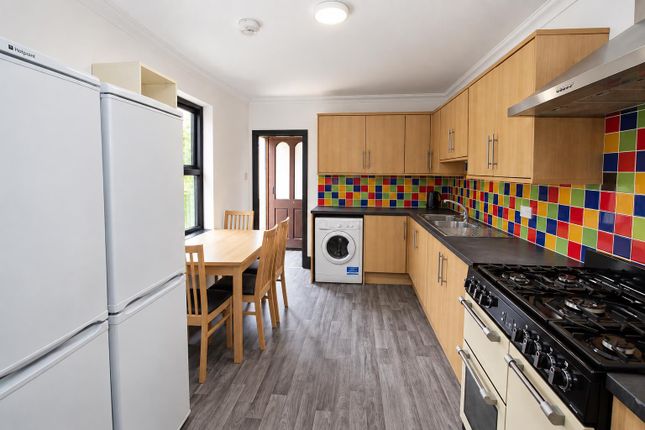 26, Letty Street, Cardiff photo 2