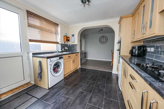 Semi-detached house for sale in Chestnut Road, North Hykeham, Lincoln