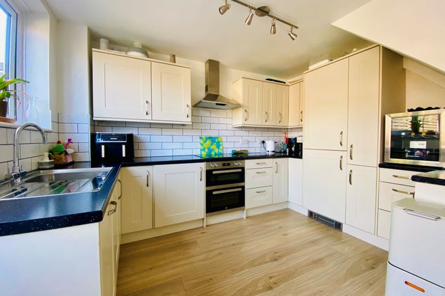 Kitchen -4