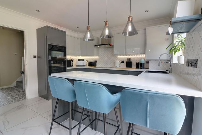 17a, Wheatlands Avenue, Hayling Island photo 4