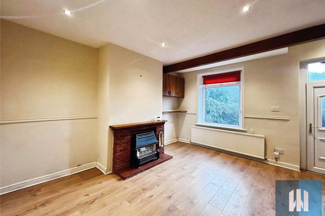 24, Jacobs Row, Huddersfield photo 2