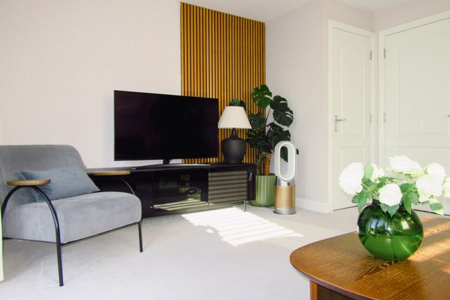Carora Crescent, Milton Keynes photo 5