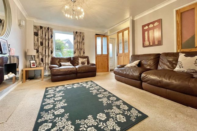 3, Tyneham Close, Weymouth photo 4