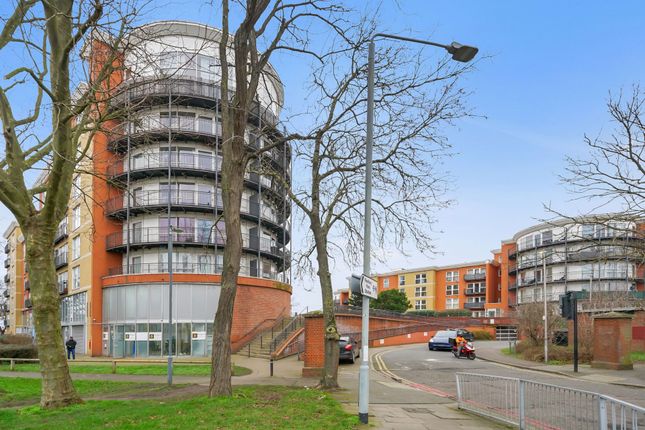 1-bed flat on 75, Memorial Heights, Newbury Park, Ilford, £210,000