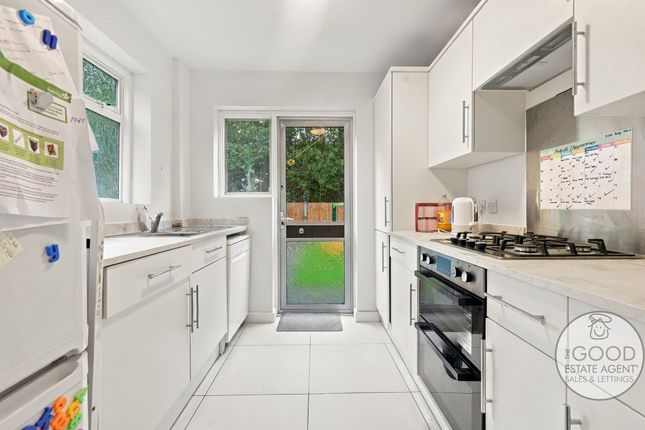 Wynndale Road, London photo 4