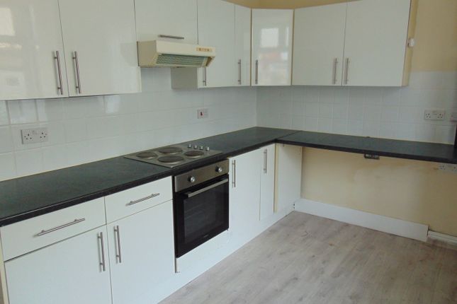 Terraced house to rent in Kyan Street, Burnley