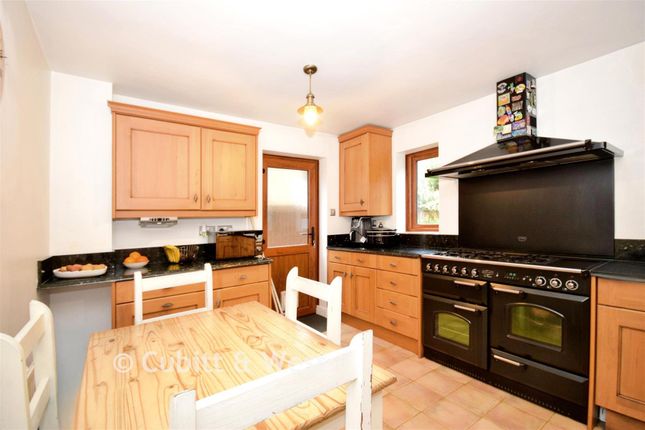 6-bed detached on 25, Crawley Lane, Crawley, £850,000