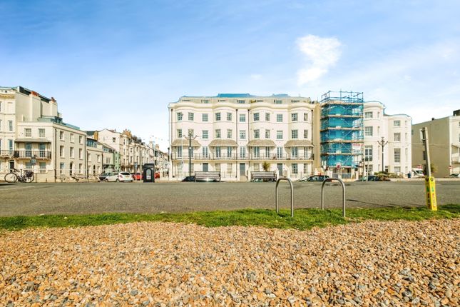 Flat for sale in Marine Parade, Worthing, West Sussex