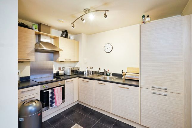 Flat for sale in Langley Walk, Birmingham, West Midlands