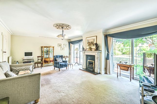 14, Mill Lane, Shoreham-By-Sea photo 2