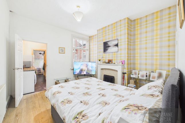 39 Centaur Road, Coventry photo 3
