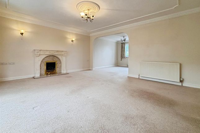 21, Llwyn Onn, Abergele photo 4