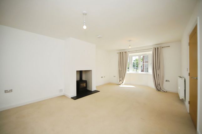 21, Amingford Mead, Taunton photo 4