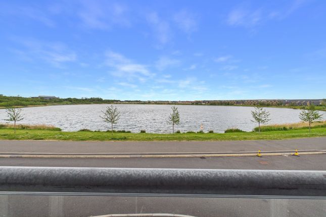 7 Berrington View, Peterborough photo 4